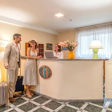 In A Strategic Spot * Alghero